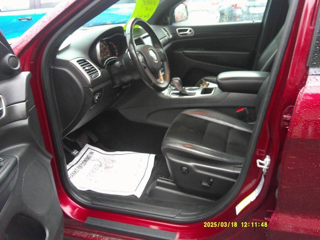 used 2017 Jeep Grand Cherokee car, priced at $13,900