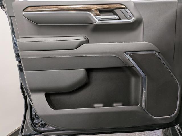 used 2023 GMC Sierra 1500 car, priced at $42,900