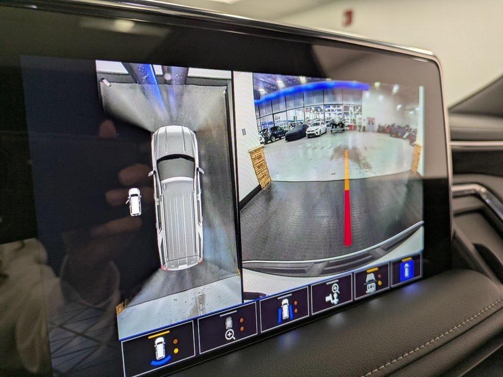 used 2023 GMC Yukon car, priced at $59,900