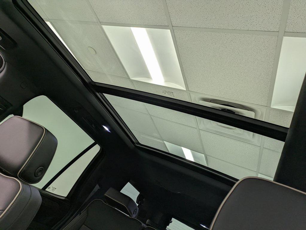 used 2023 GMC Yukon car, priced at $59,900