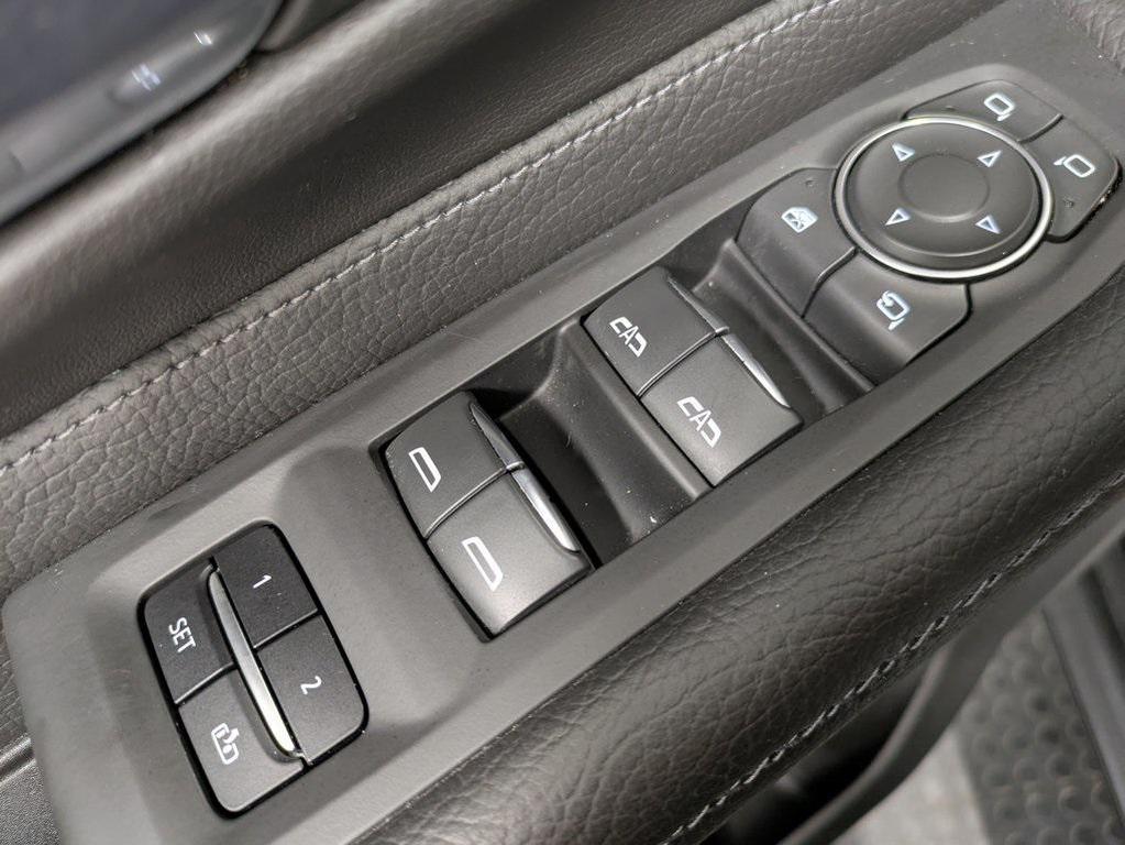 used 2023 GMC Yukon car, priced at $66,115