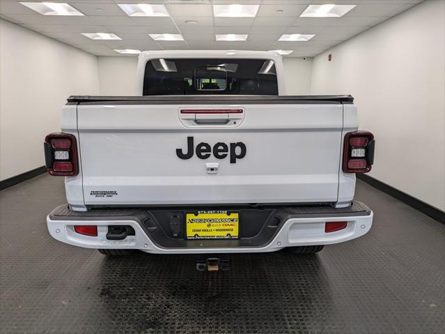 used 2023 Jeep Gladiator car, priced at $43,115