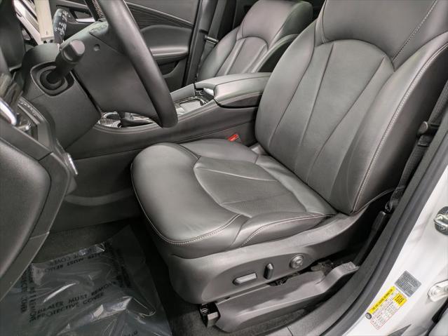used 2018 Buick Envision car, priced at $21,900