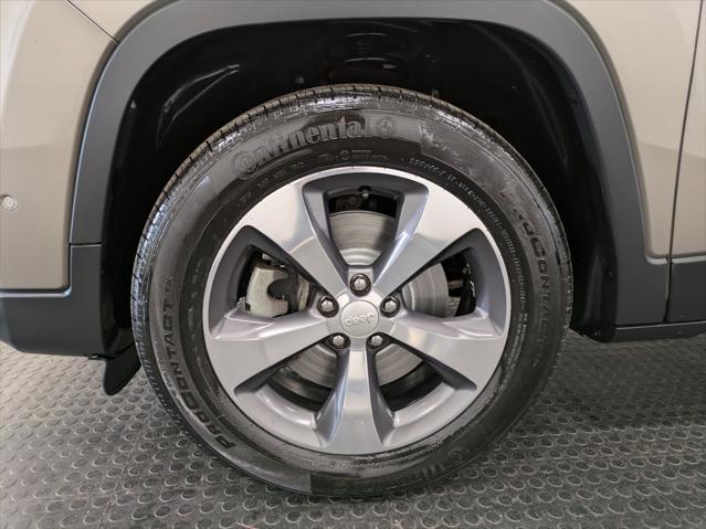 used 2019 Jeep Cherokee car, priced at $21,900