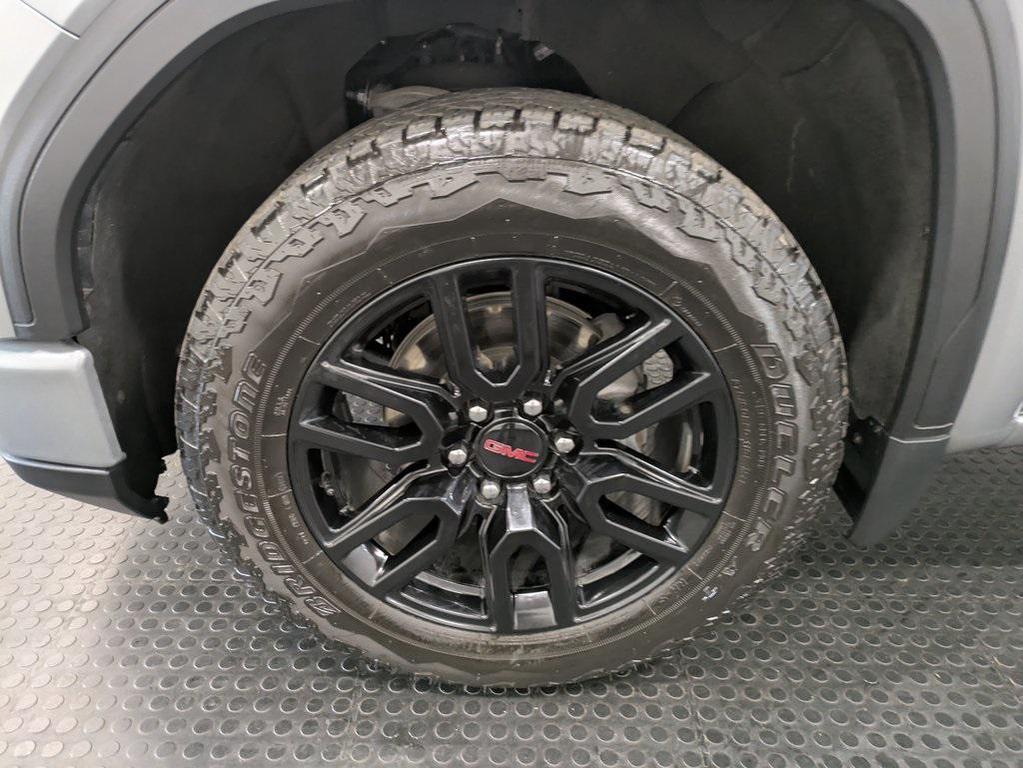 used 2024 GMC Sierra 1500 car, priced at $43,900