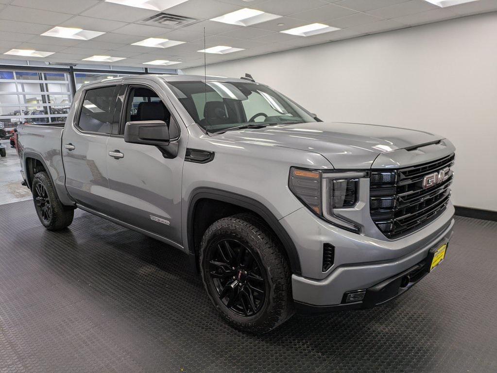 used 2024 GMC Sierra 1500 car, priced at $43,900