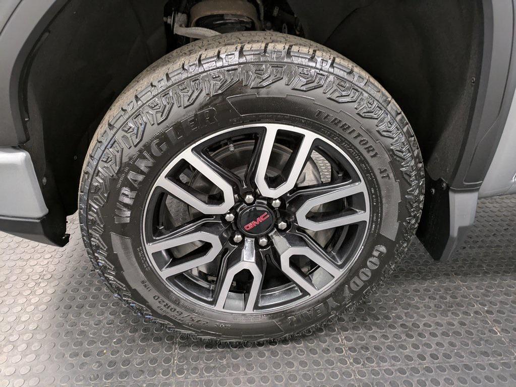 used 2023 GMC Sierra 1500 car, priced at $52,684