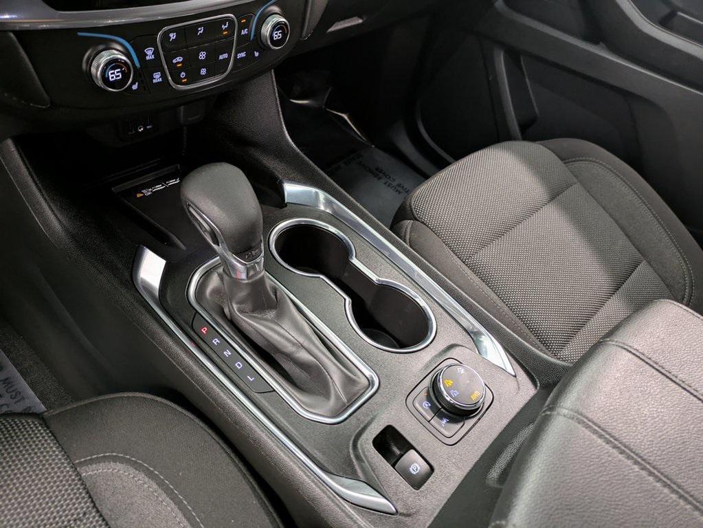 used 2023 Chevrolet Traverse car, priced at $25,166