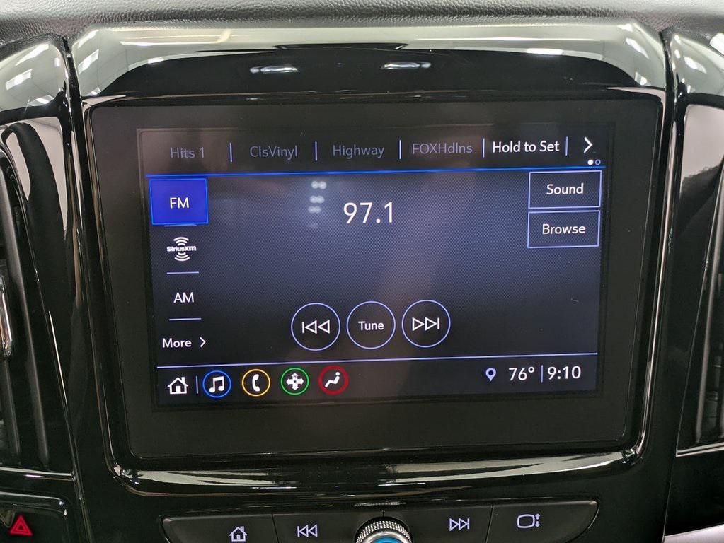 used 2023 Chevrolet Traverse car, priced at $25,166