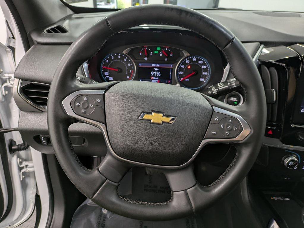 used 2023 Chevrolet Traverse car, priced at $25,166