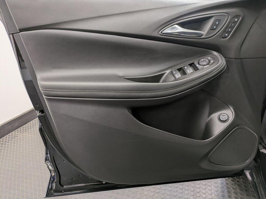 used 2022 Buick Encore GX car, priced at $24,900