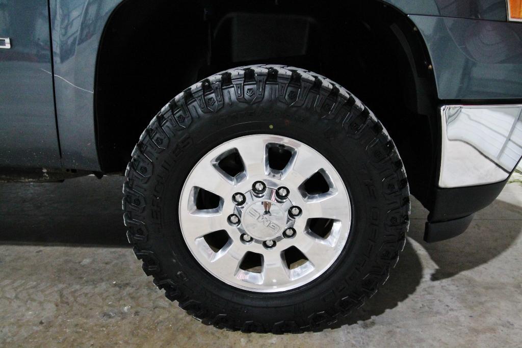 used 2012 GMC Sierra 2500 car, priced at $21,850