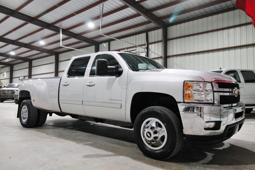 used 2011 Chevrolet Silverado 3500 car, priced at $28,888