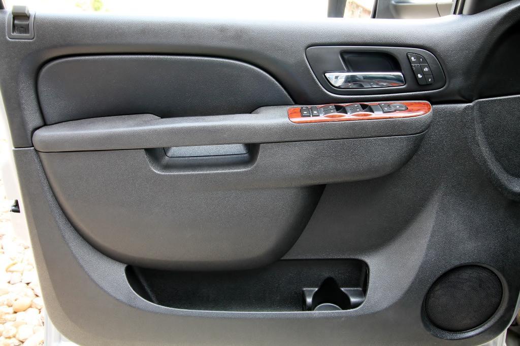 used 2011 Chevrolet Silverado 3500 car, priced at $28,888