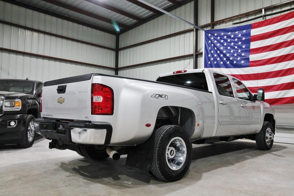 used 2011 Chevrolet Silverado 3500 car, priced at $28,888