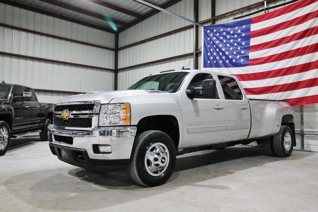 used 2011 Chevrolet Silverado 3500 car, priced at $28,888