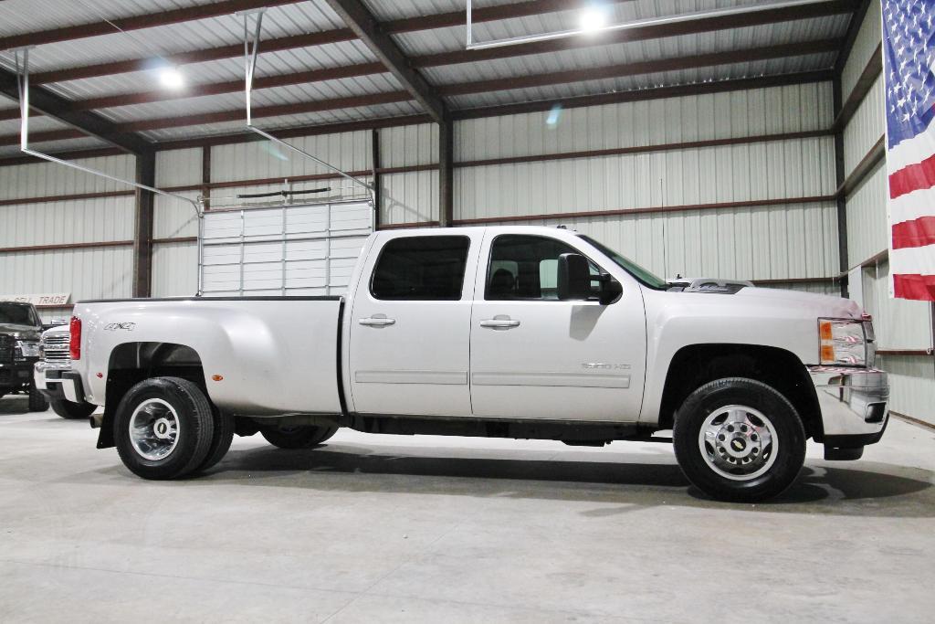 used 2011 Chevrolet Silverado 3500 car, priced at $28,888