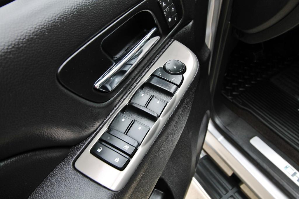 used 2014 Chevrolet Silverado 2500 car, priced at $22,990