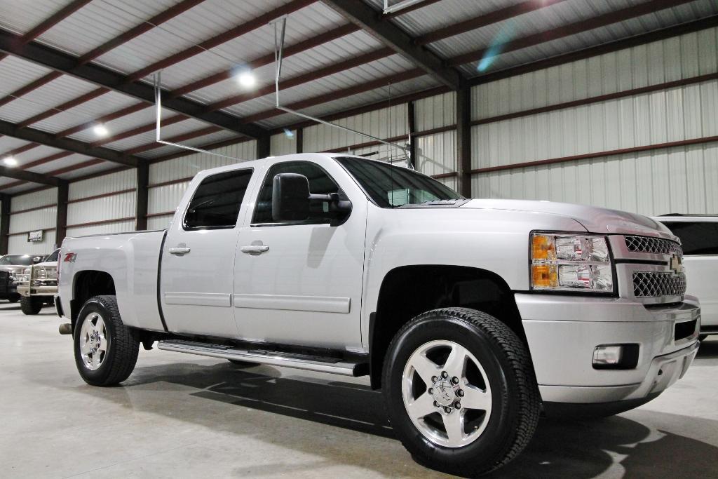 used 2014 Chevrolet Silverado 2500 car, priced at $22,990