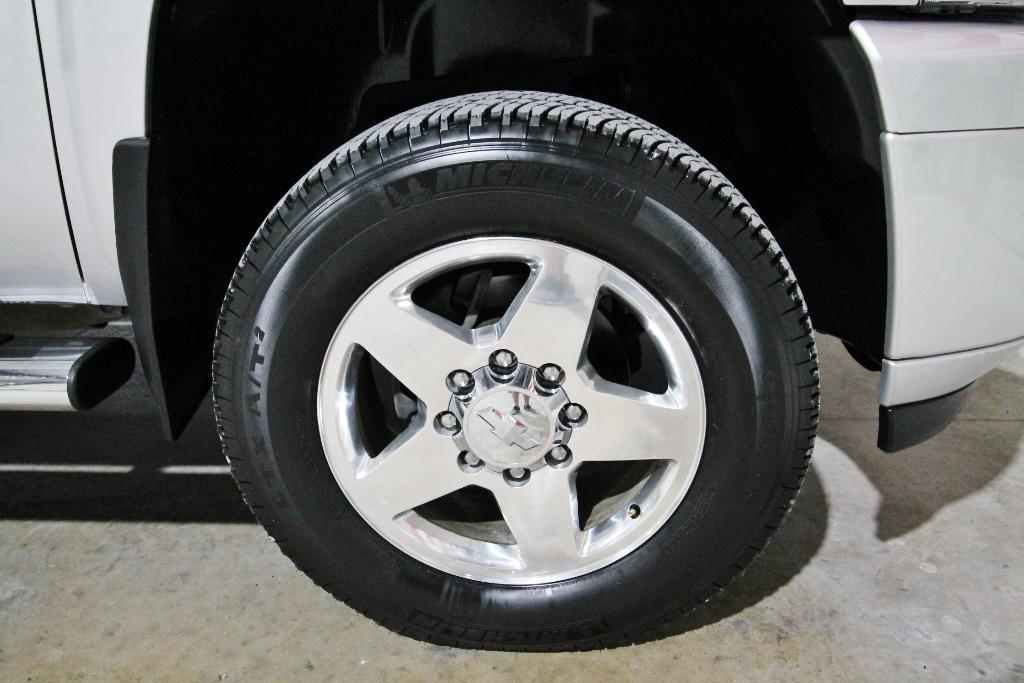 used 2014 Chevrolet Silverado 2500 car, priced at $22,990