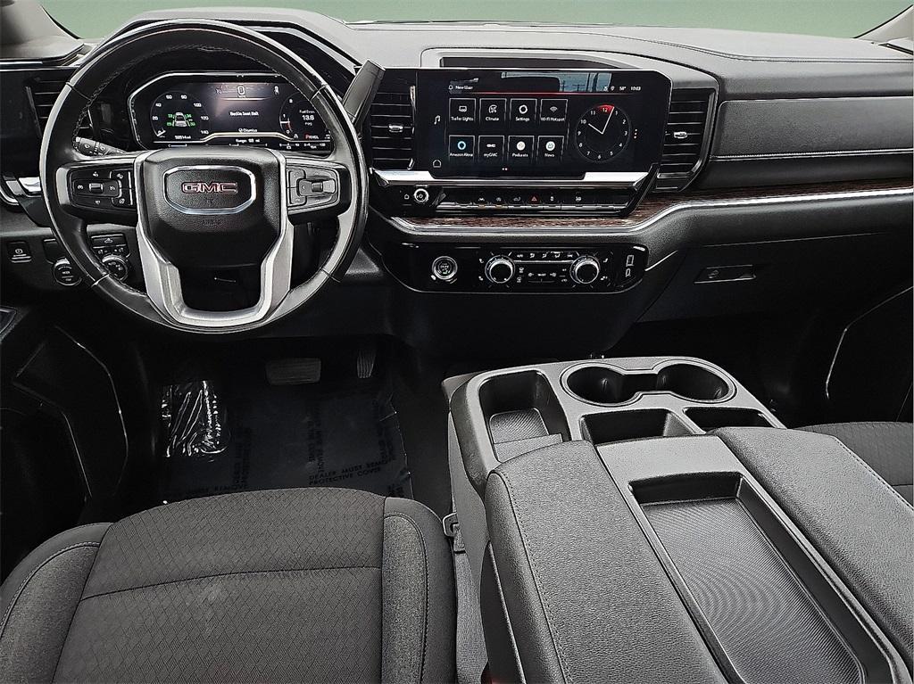 used 2024 GMC Sierra 1500 car, priced at $34,797