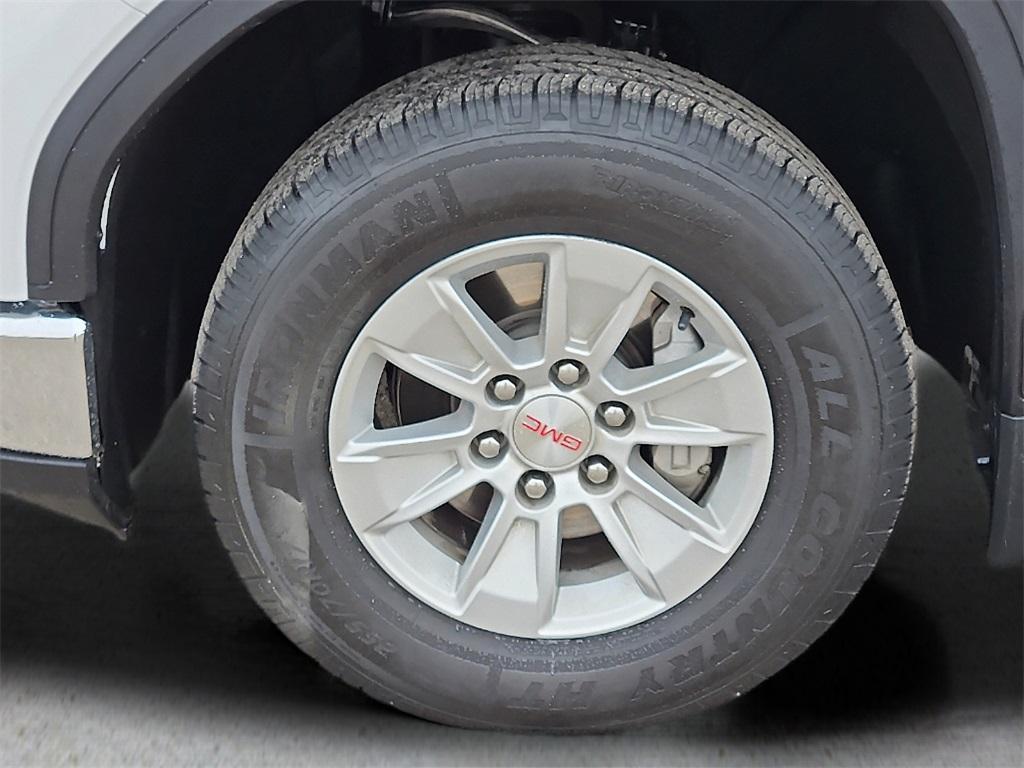 used 2024 GMC Sierra 1500 car, priced at $34,797