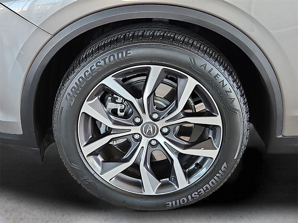 used 2023 Acura MDX car, priced at $40,517