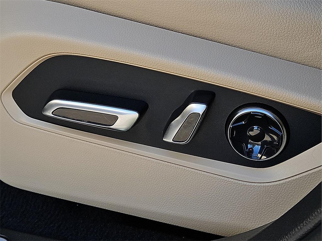 used 2024 Acura RDX car, priced at $39,787