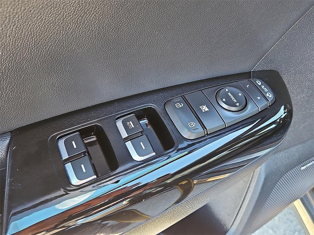 used 2021 Kia Sportage car, priced at $25,727