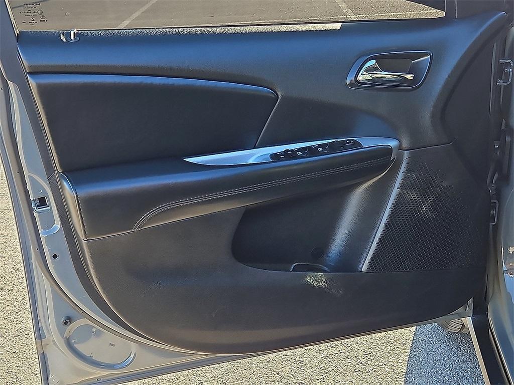 used 2020 Dodge Journey car, priced at $15,677