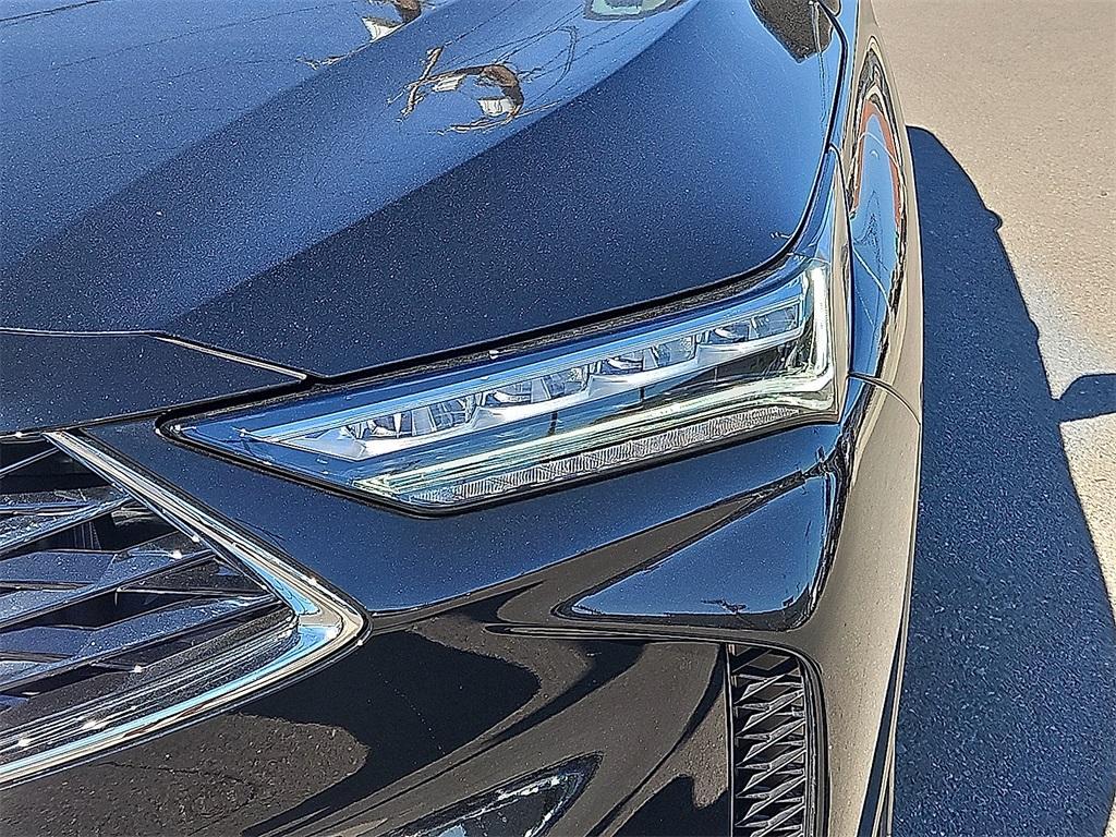 new 2026 Acura MDX car, priced at $53,750