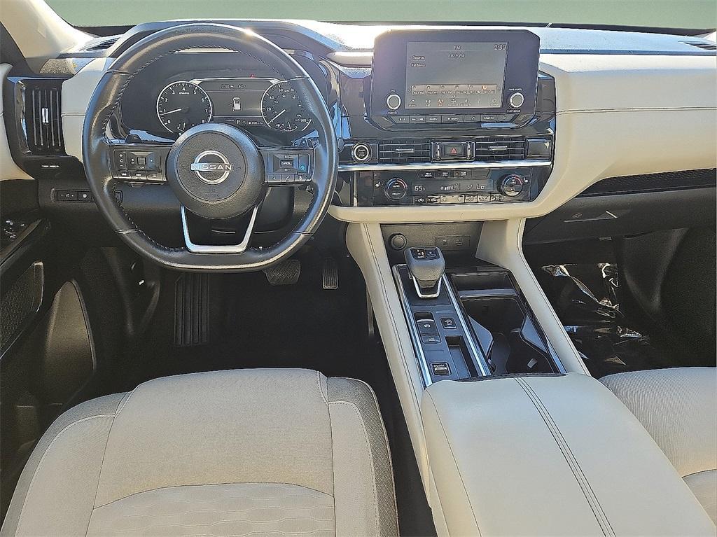 used 2022 Nissan Pathfinder car, priced at $24,287