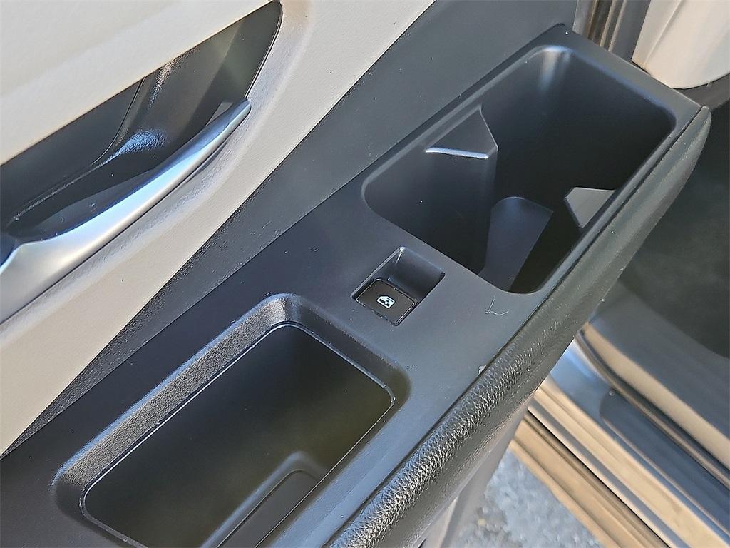 used 2022 Nissan Pathfinder car, priced at $24,287