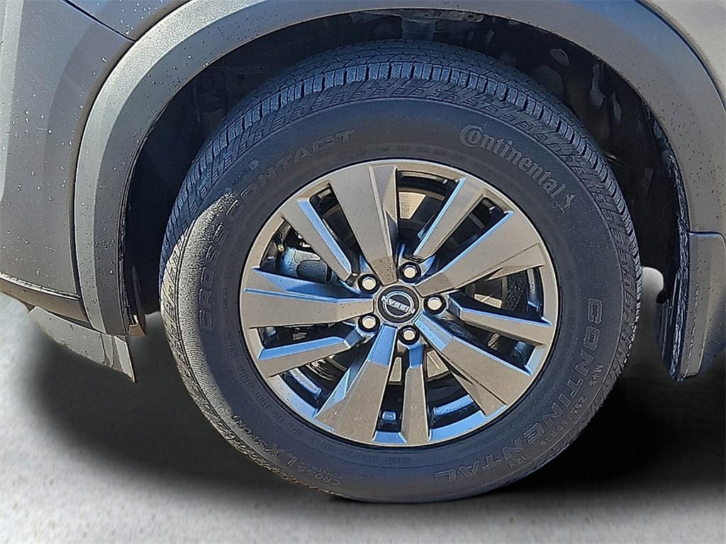 used 2022 Nissan Pathfinder car, priced at $24,287