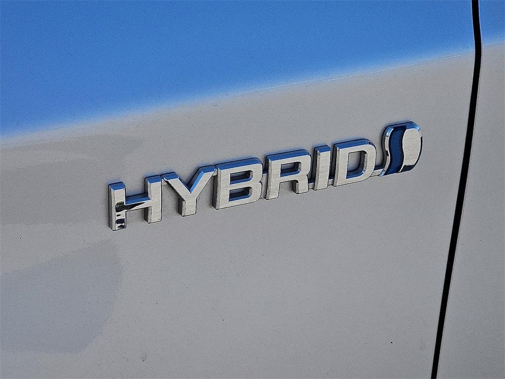 used 2013 Toyota Prius car, priced at $9,977