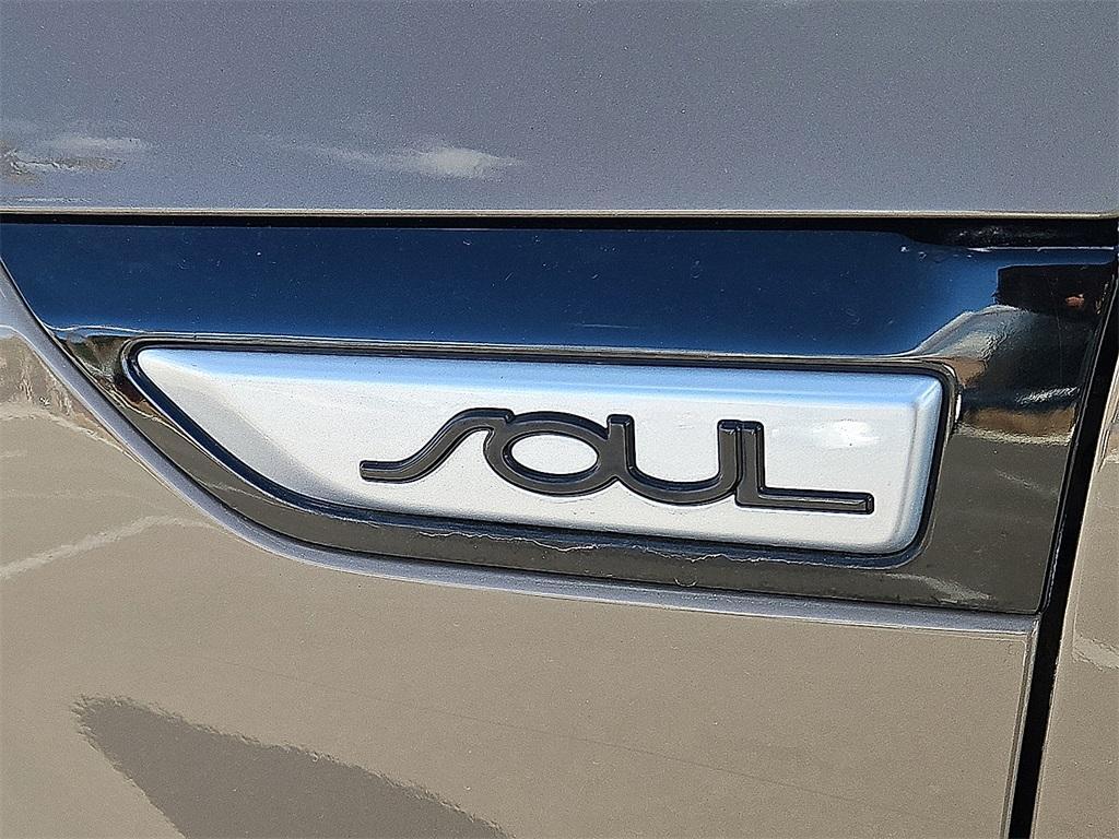 used 2015 Kia Soul car, priced at $11,187