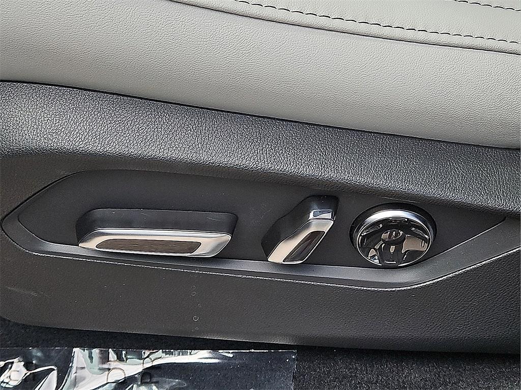 new 2026 Acura MDX car, priced at $58,550