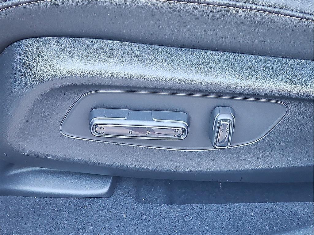 new 2025 Acura ADX car, priced at $35,950