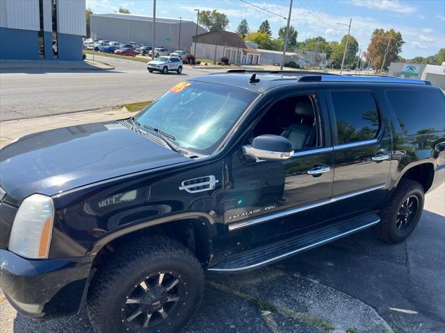 used 2009 Cadillac Escalade ESV car, priced at $5,995