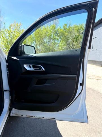 used 2015 Chevrolet Equinox car, priced at $7,995
