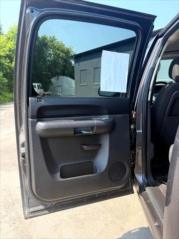 used 2010 Chevrolet Silverado 2500 car, priced at $9,995