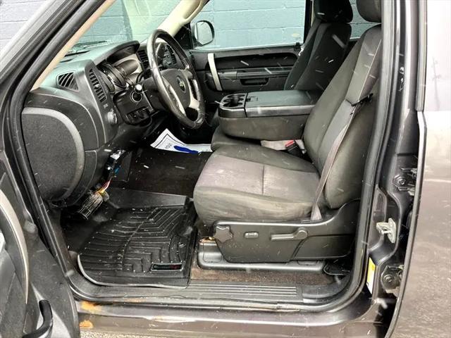 used 2010 Chevrolet Silverado 2500 car, priced at $9,995