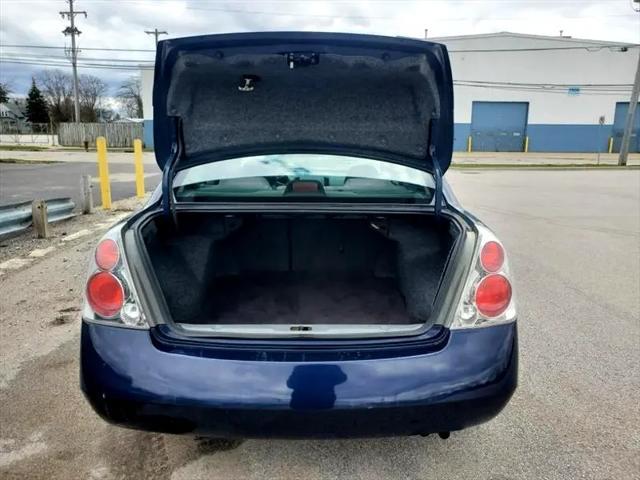 used 2006 Nissan Altima car, priced at $3,495