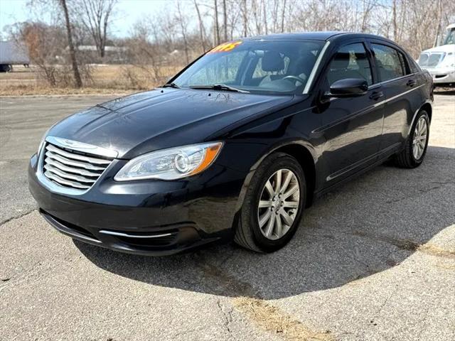 used 2014 Chrysler 200 car, priced at $5,995