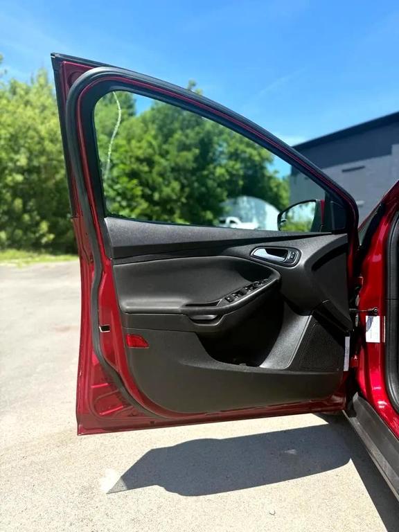 used 2016 Ford Focus car, priced at $5,495