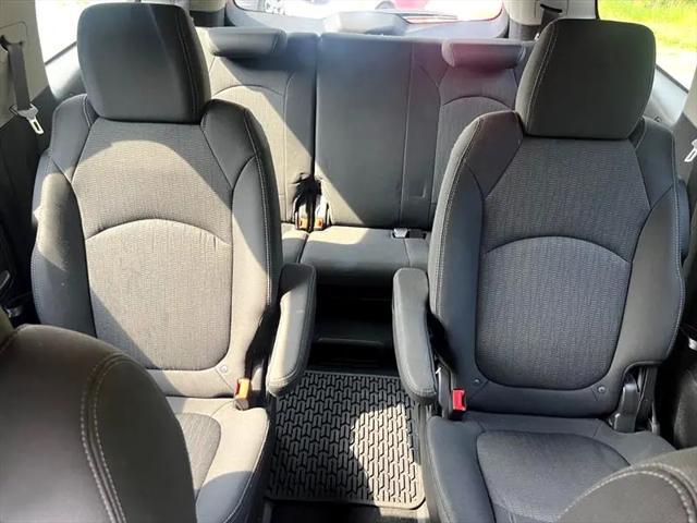 used 2014 Chevrolet Traverse car, priced at $7,995
