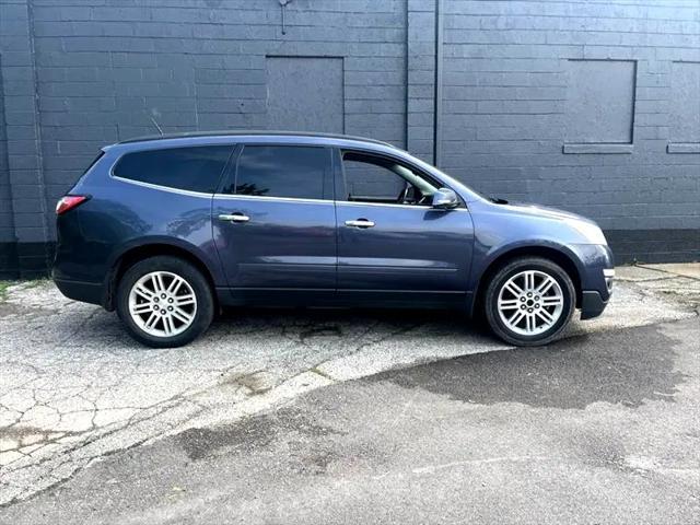 used 2014 Chevrolet Traverse car, priced at $7,995