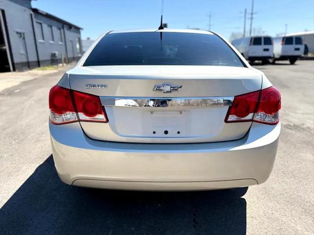 used 2014 Chevrolet Cruze car, priced at $5,995