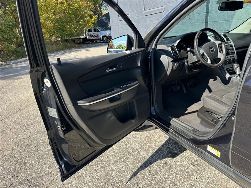 used 2011 GMC Acadia car, priced at $3,995