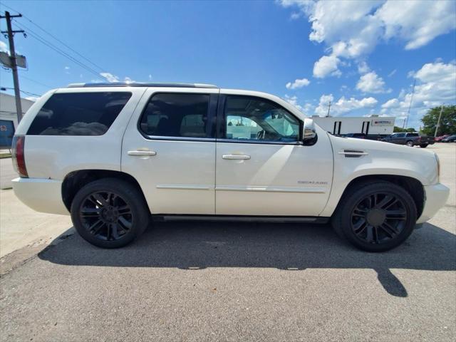 used 2012 Cadillac Escalade car, priced at $8,995